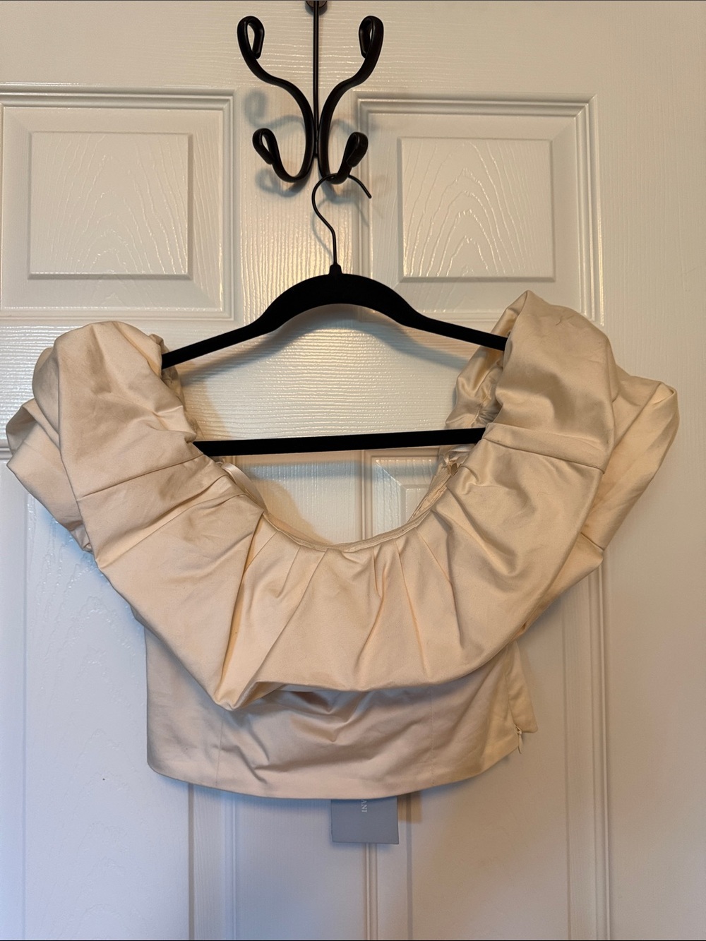 NWT Antonio Melani cropped top